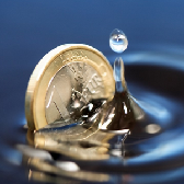 Coin dropped in water NL